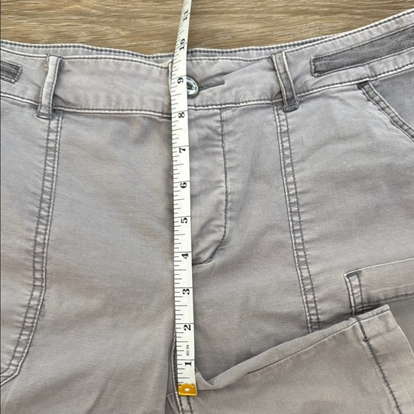 Hei Gray Cargo Shorts - Picture 5 of 6